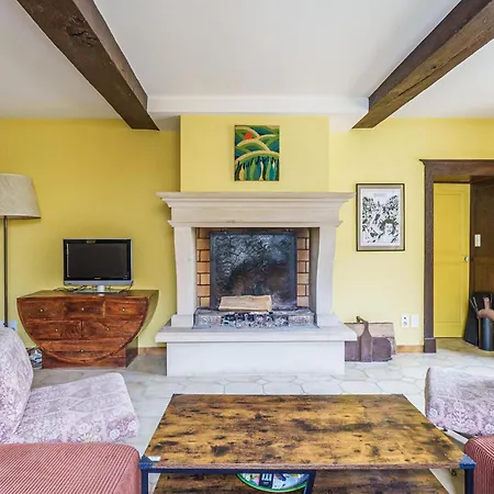 別荘 Amazing In Dommartin-le-saint-per Dommartin-le-Saint-Pere