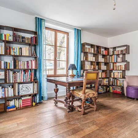 Awesome In Dommartin-le-saint-per With Wifi Dommartin-le-Saint-Pere