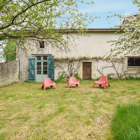 Holiday home Awesome In Dommartin-le-saint-per With Wifi Dommartin-le-Saint-Pere